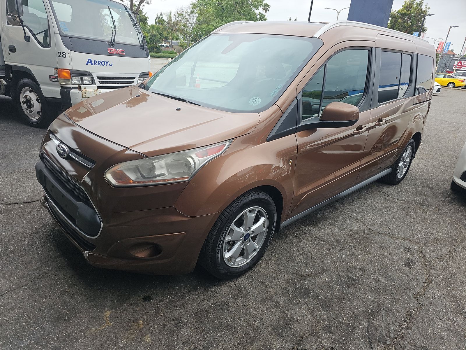 FORD TRANSIT CONNECT - 1