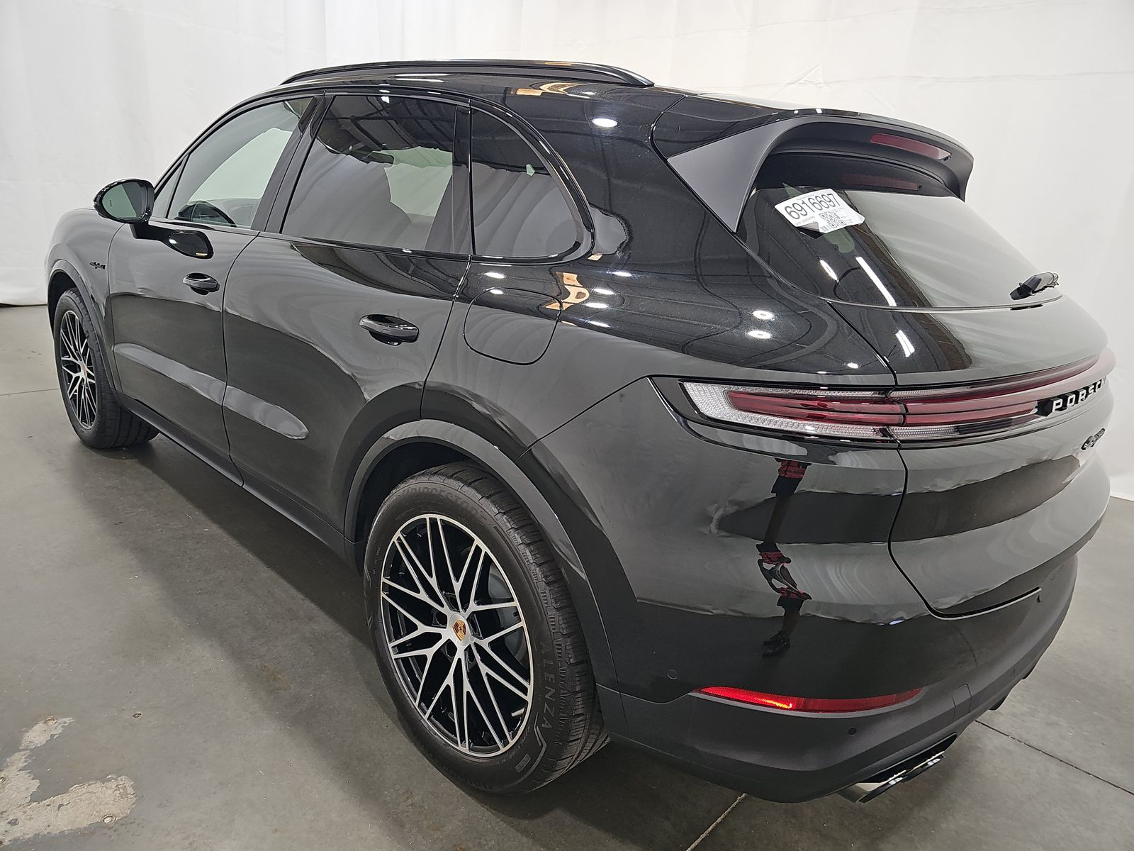 PORSCHE CAYENNE - 7
