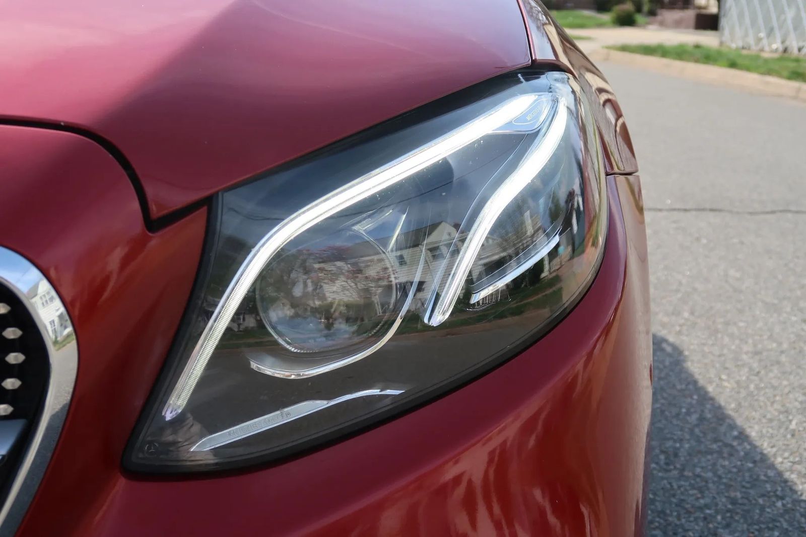 MERCEDES-BENZ E-CLASS - 10