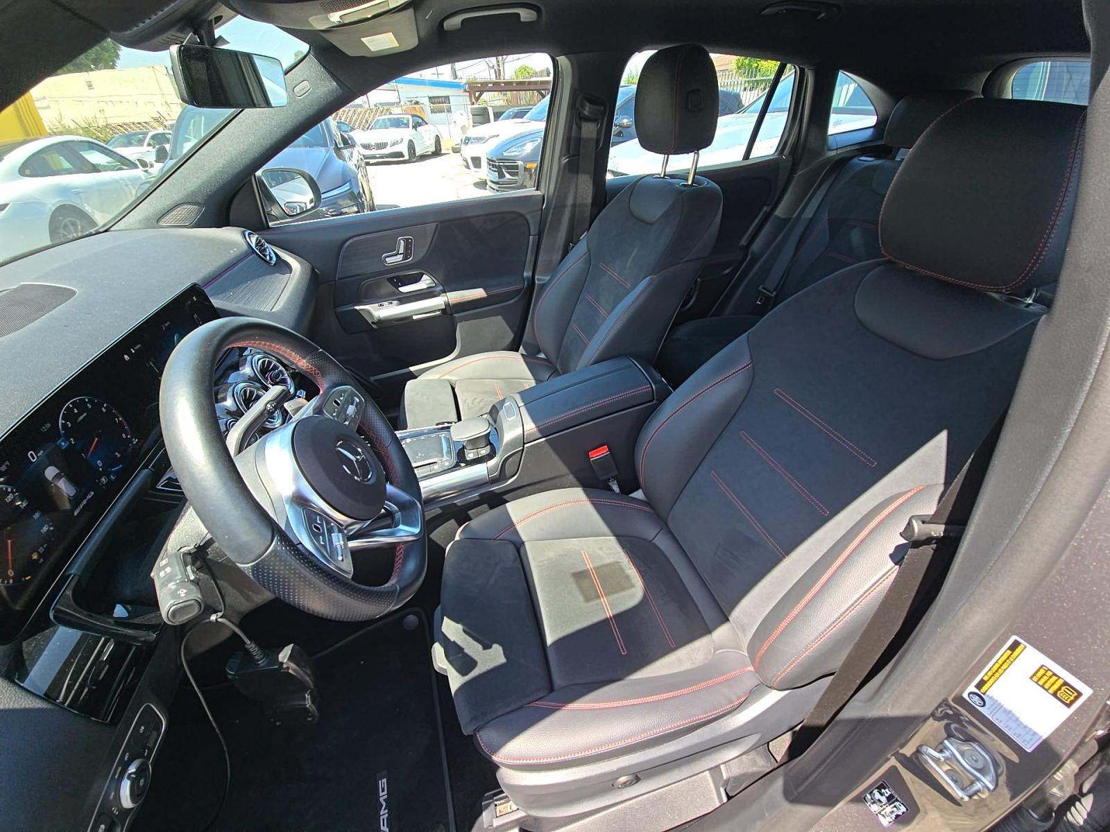 MERCEDES-BENZ GLA-CLASS AMG - 5