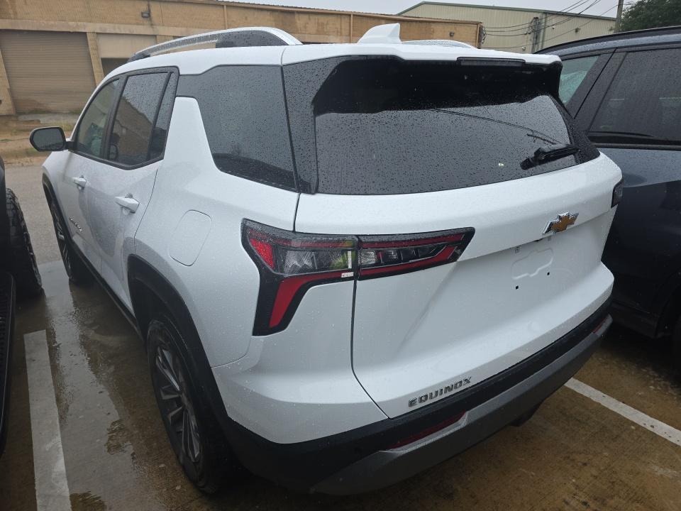 CHEVROLET FWD LT - 7