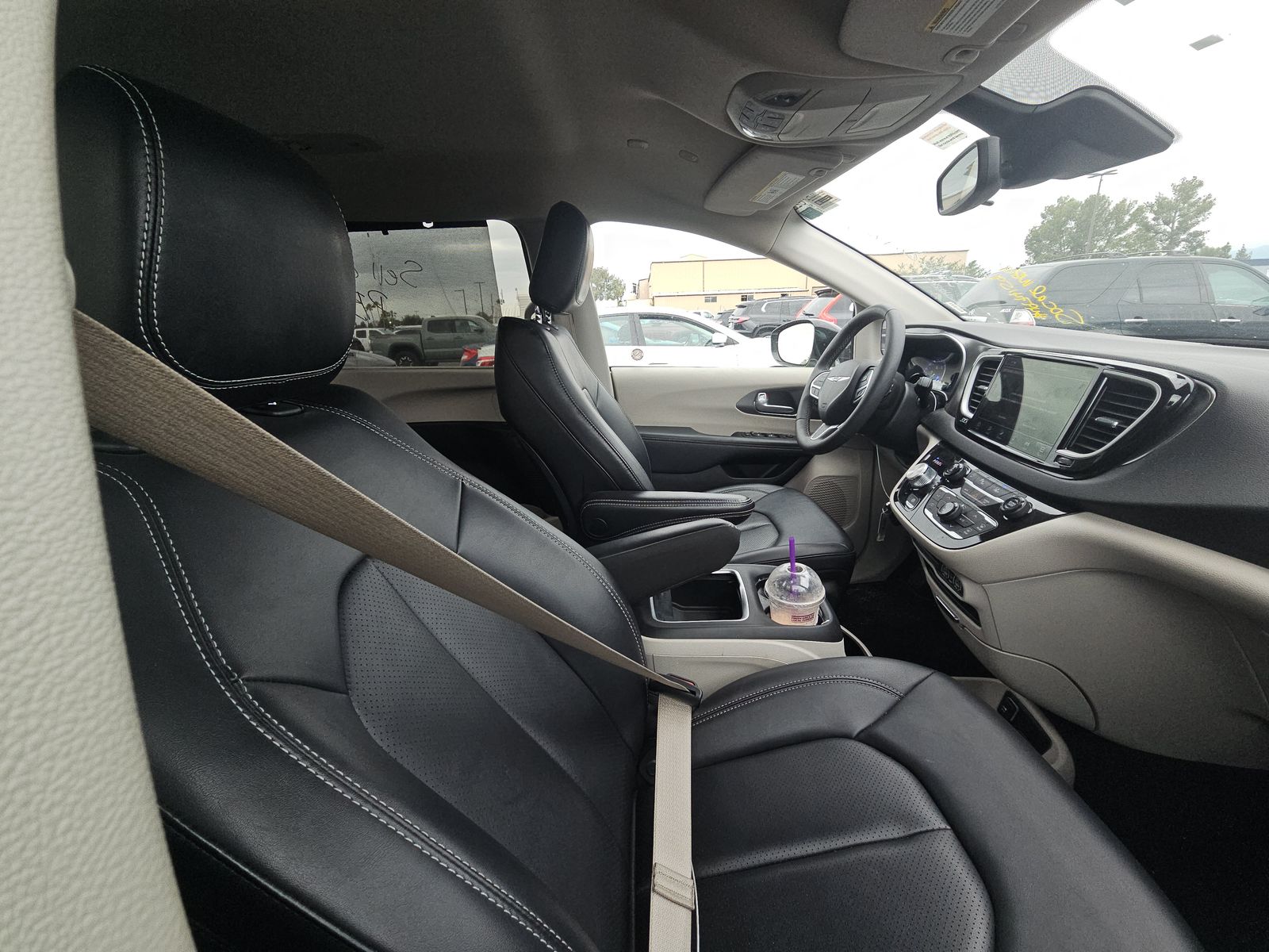 2024 Chrysler Pacifica Touring L FWD