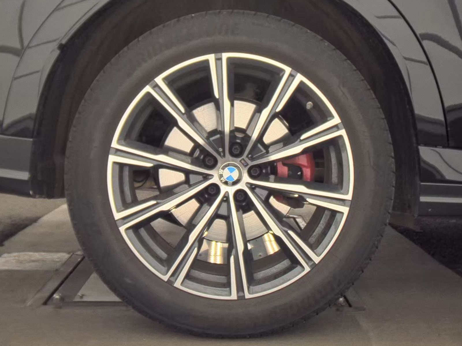 2026 BMW X6 xDrive40i AWD