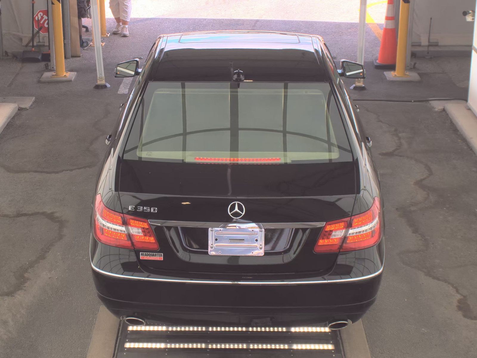 MERCEDES-BENZ E-CLASS - 6