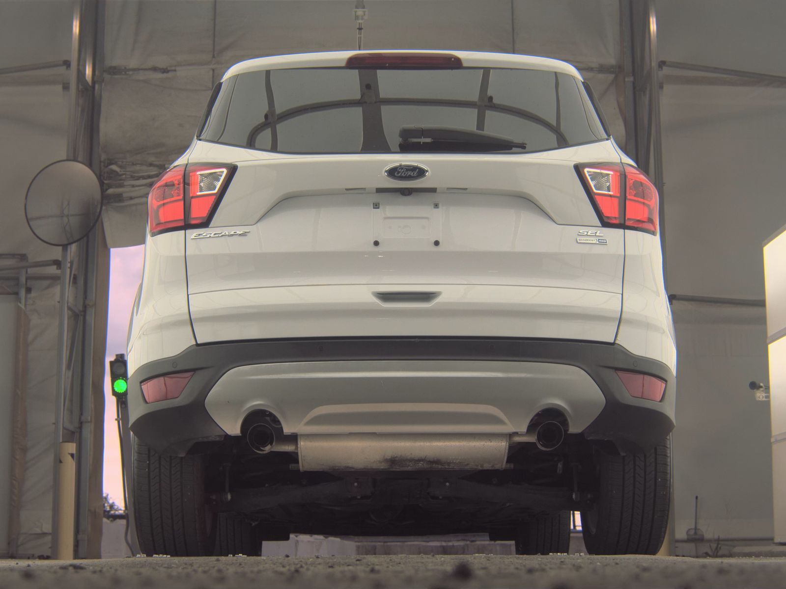FORD ESCAPE - 8