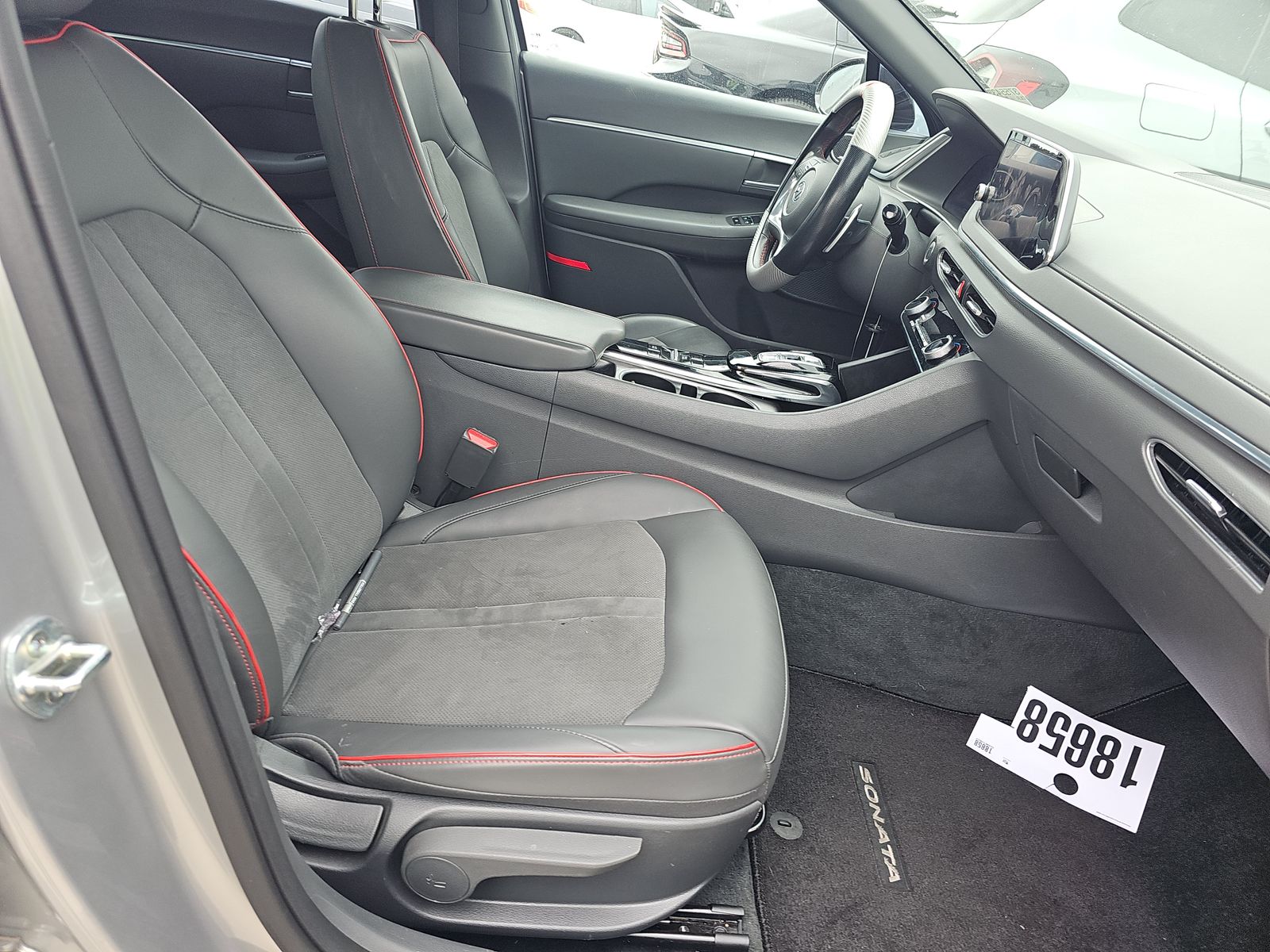 HYUNDAI SEL PLUS - 9