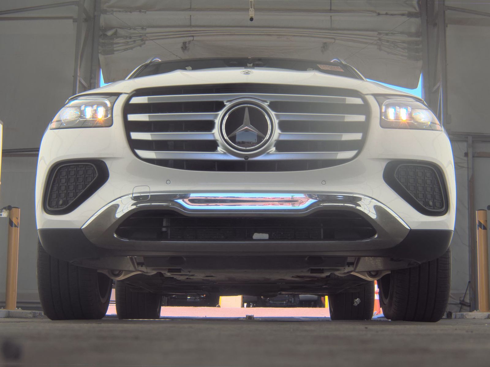 MERCEDES-BENZ GLS - 4