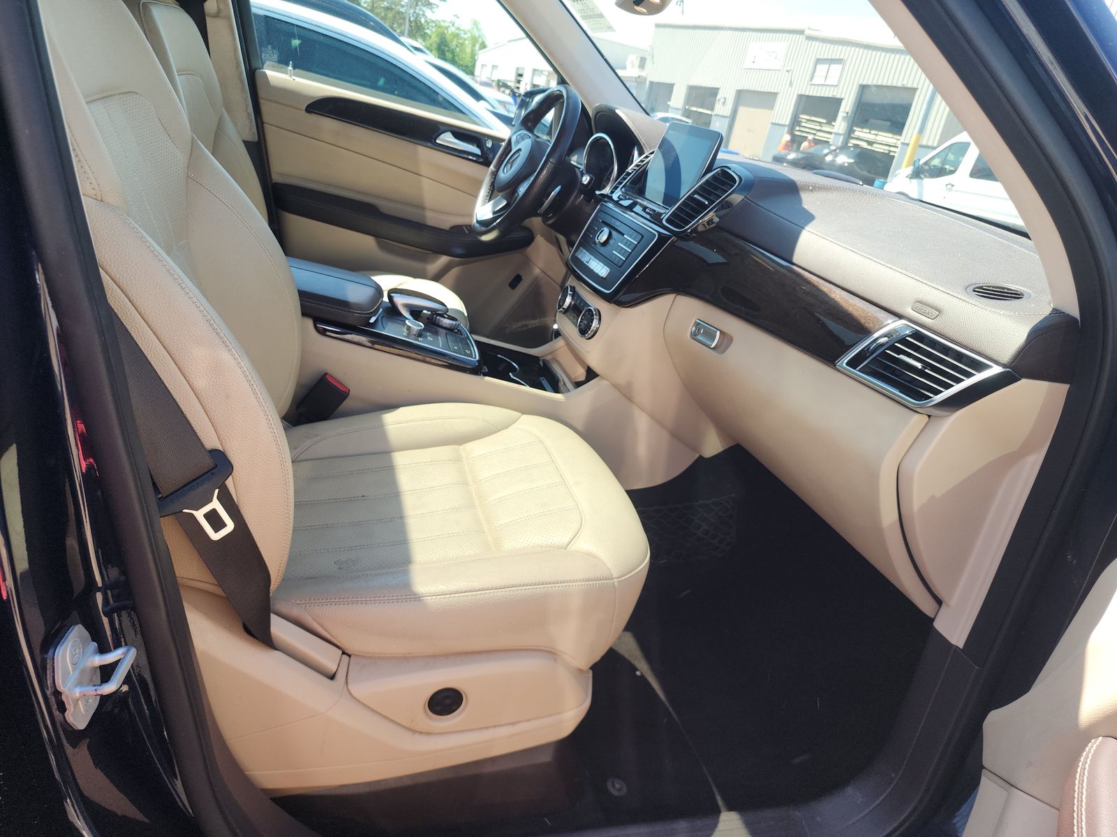 MERCEDES-BENZ GLS - 9