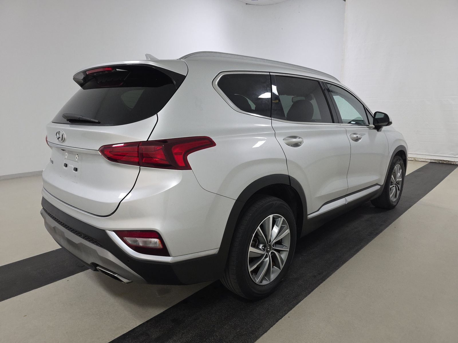 HYUNDAI SEL PLUS - 5