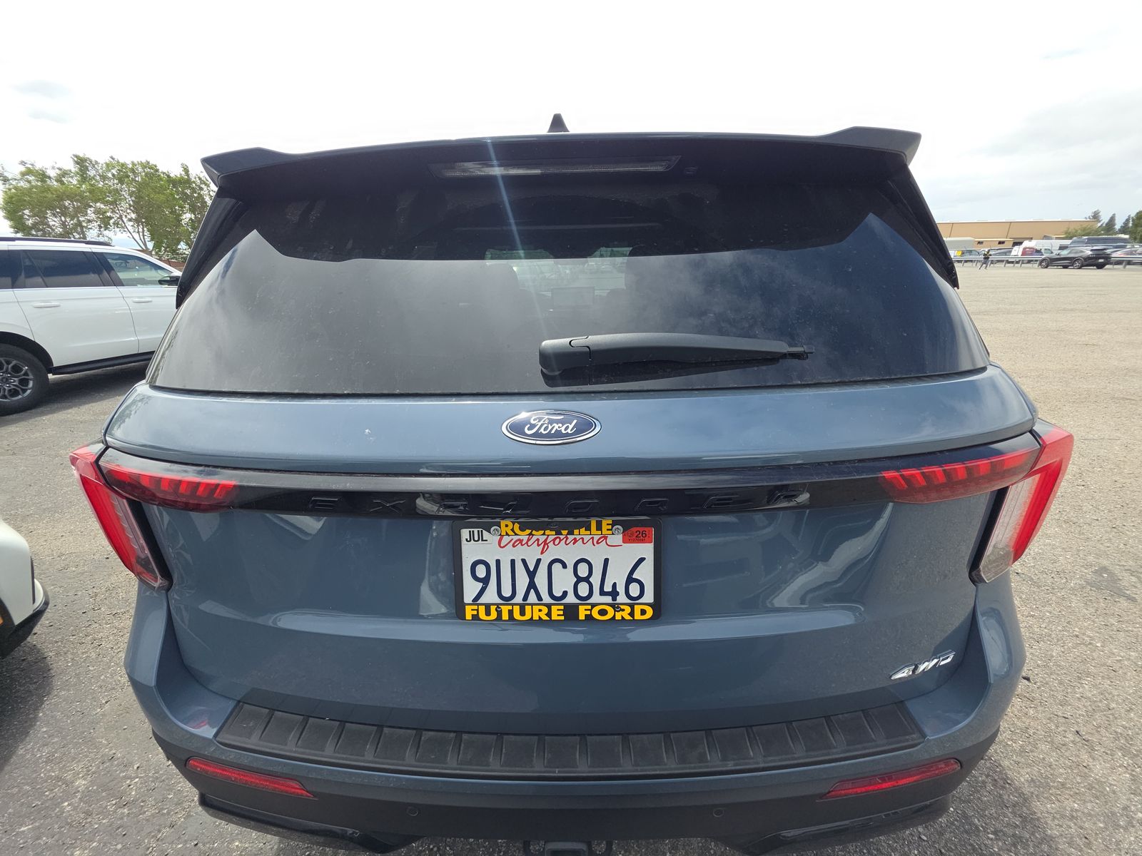FORD EXPLORER - 6