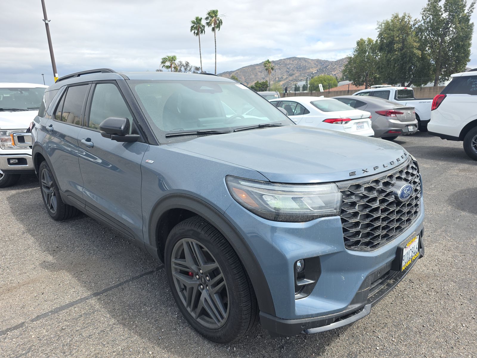 FORD EXPLORER - 4