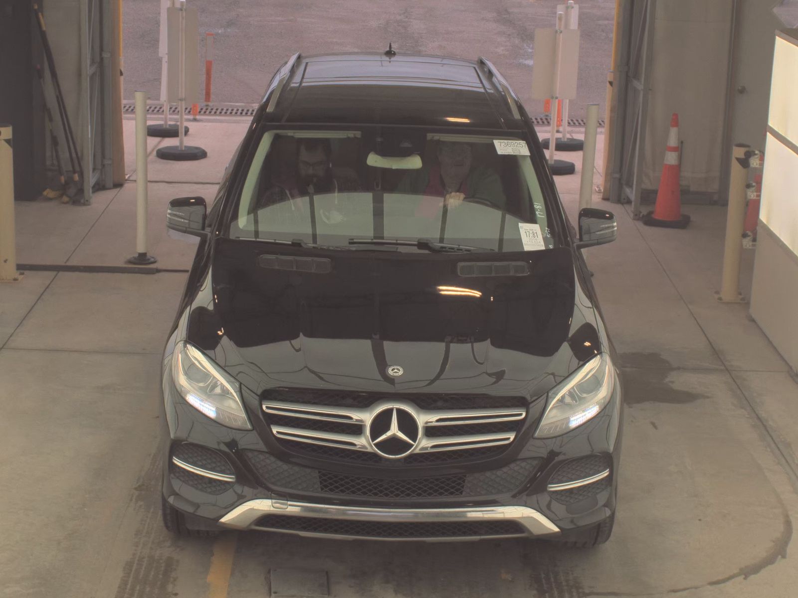 MERCEDES-BENZ GLE-CLASS - 3