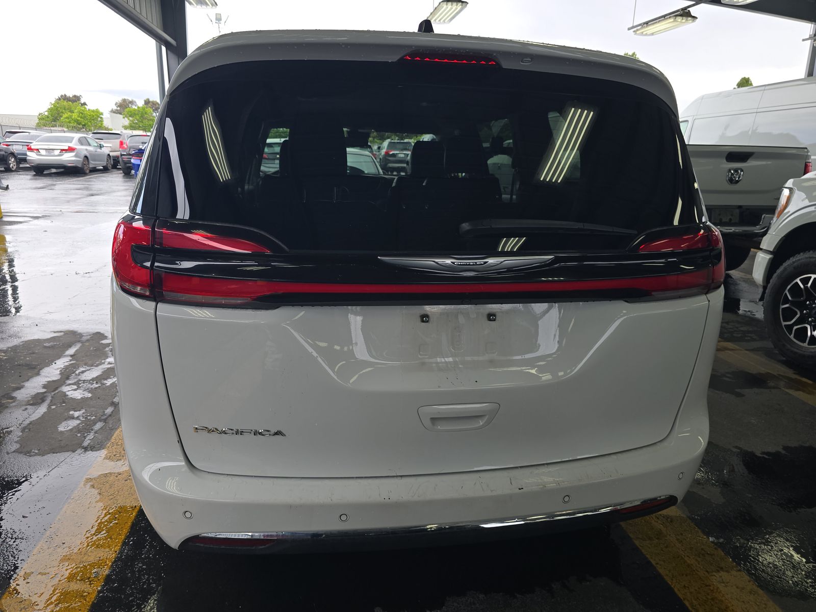 2024 Chrysler Pacifica Touring L FWD