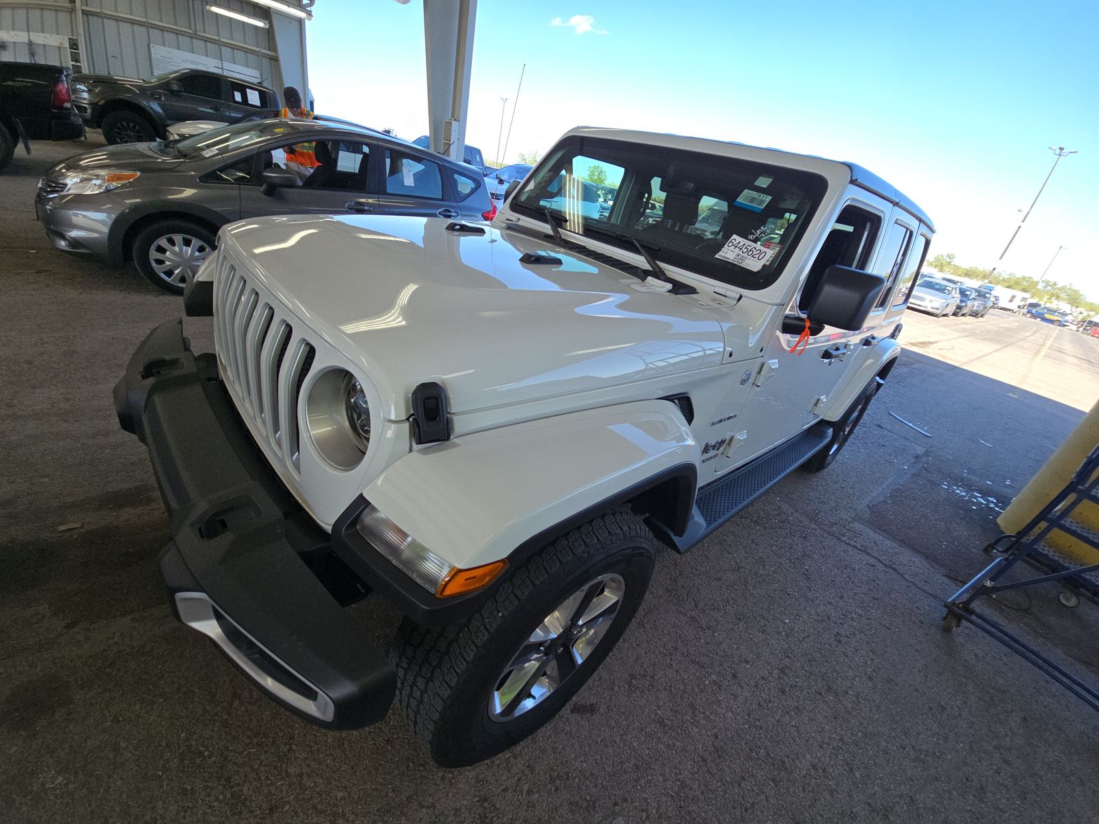 JEEP SAHARA - 1