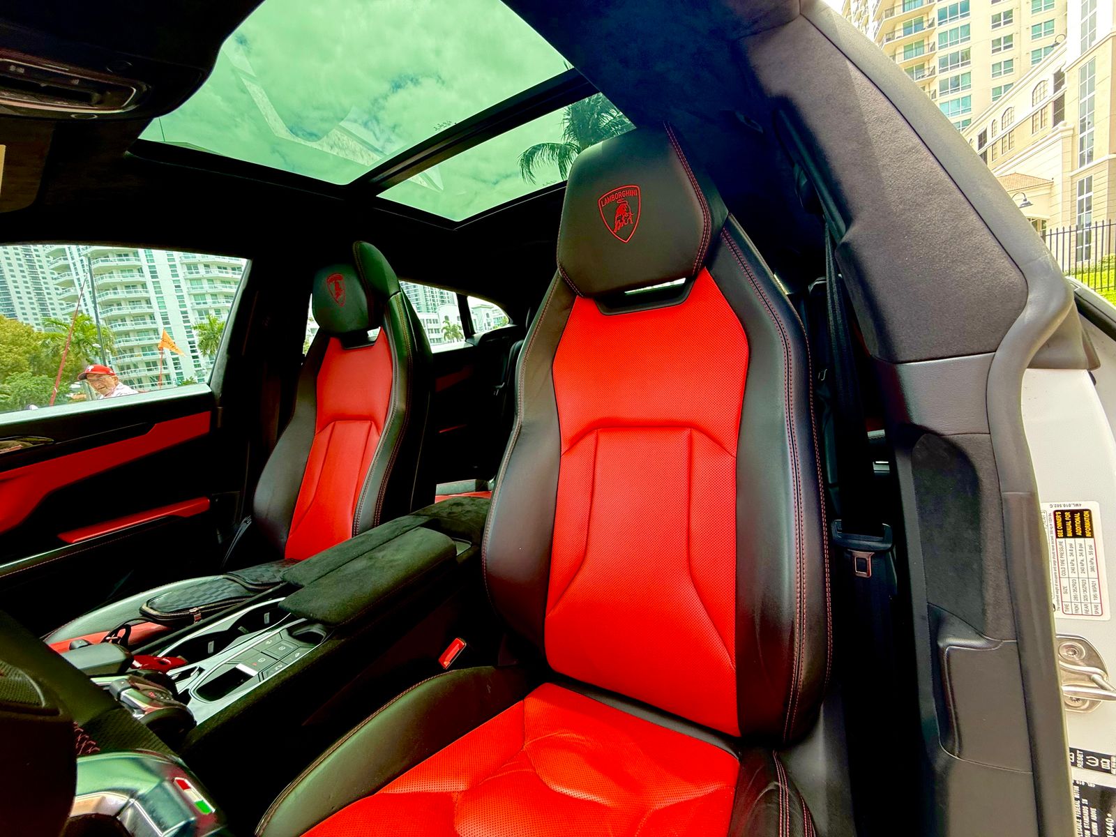 2022 Lamborghini Urus Base AWD