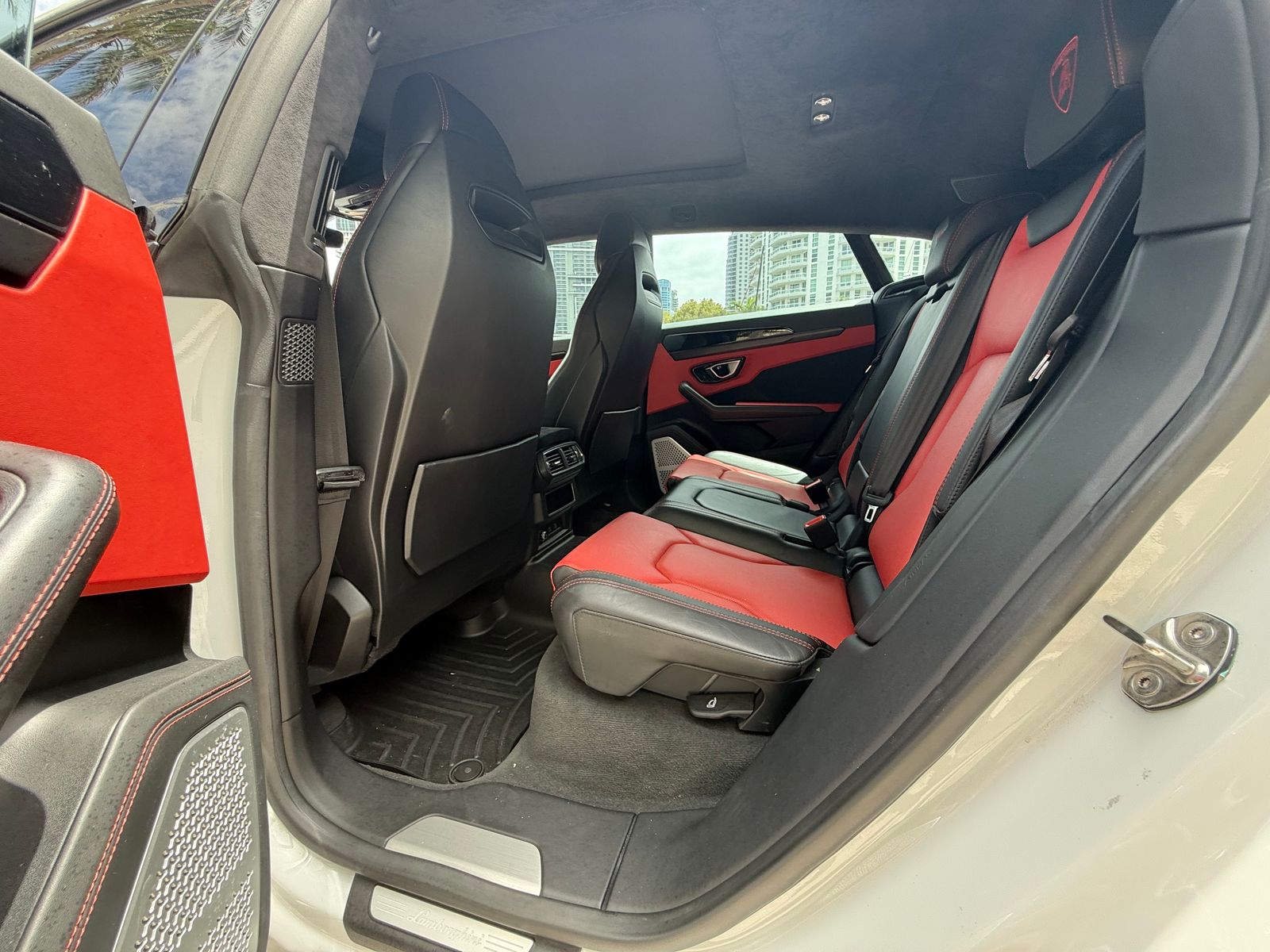2022 Lamborghini Urus Base AWD