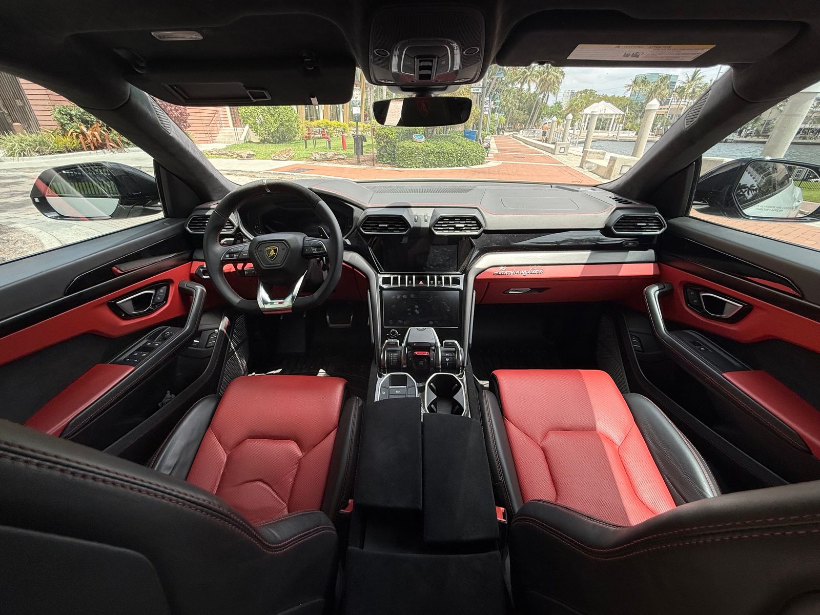 2022 Lamborghini Urus Base AWD