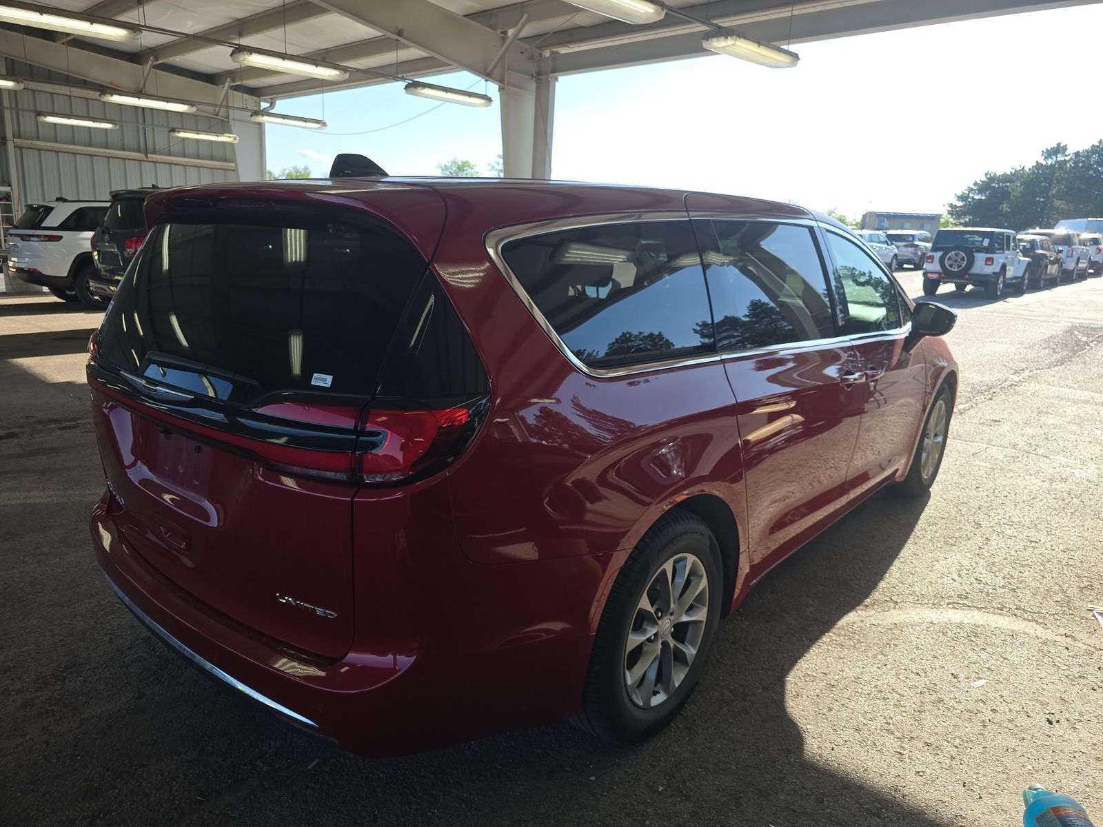 2026 Chrysler Pacifica Limited FWD