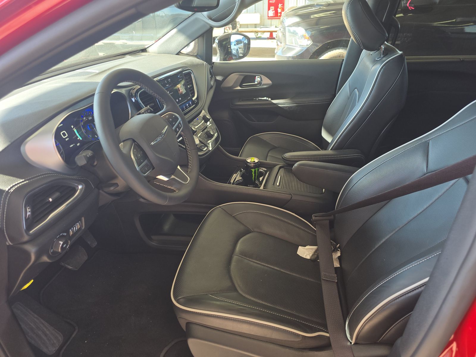 2026 Chrysler Pacifica Limited FWD