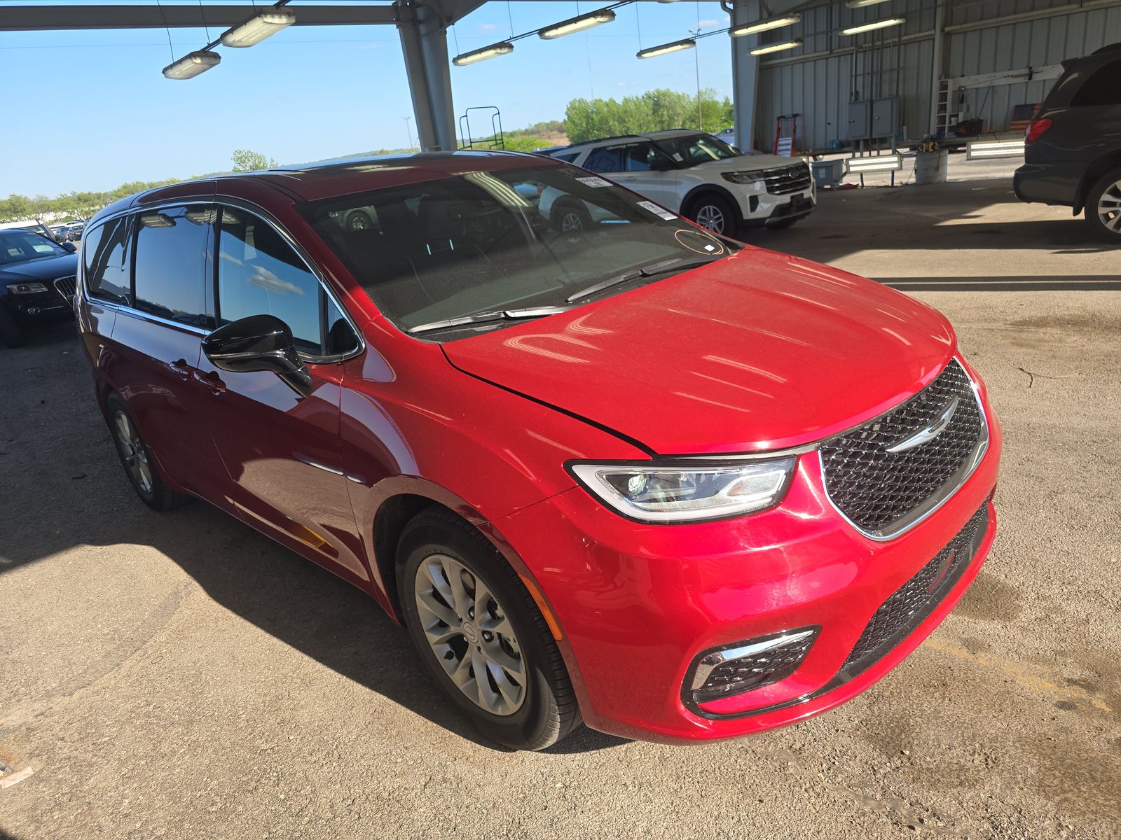 2026 Chrysler Pacifica Limited FWD