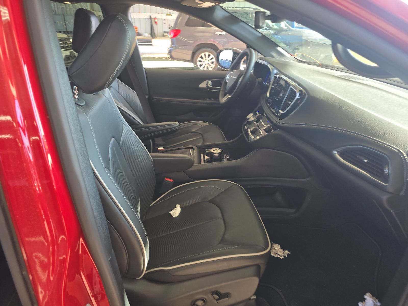 2026 Chrysler Pacifica Limited FWD