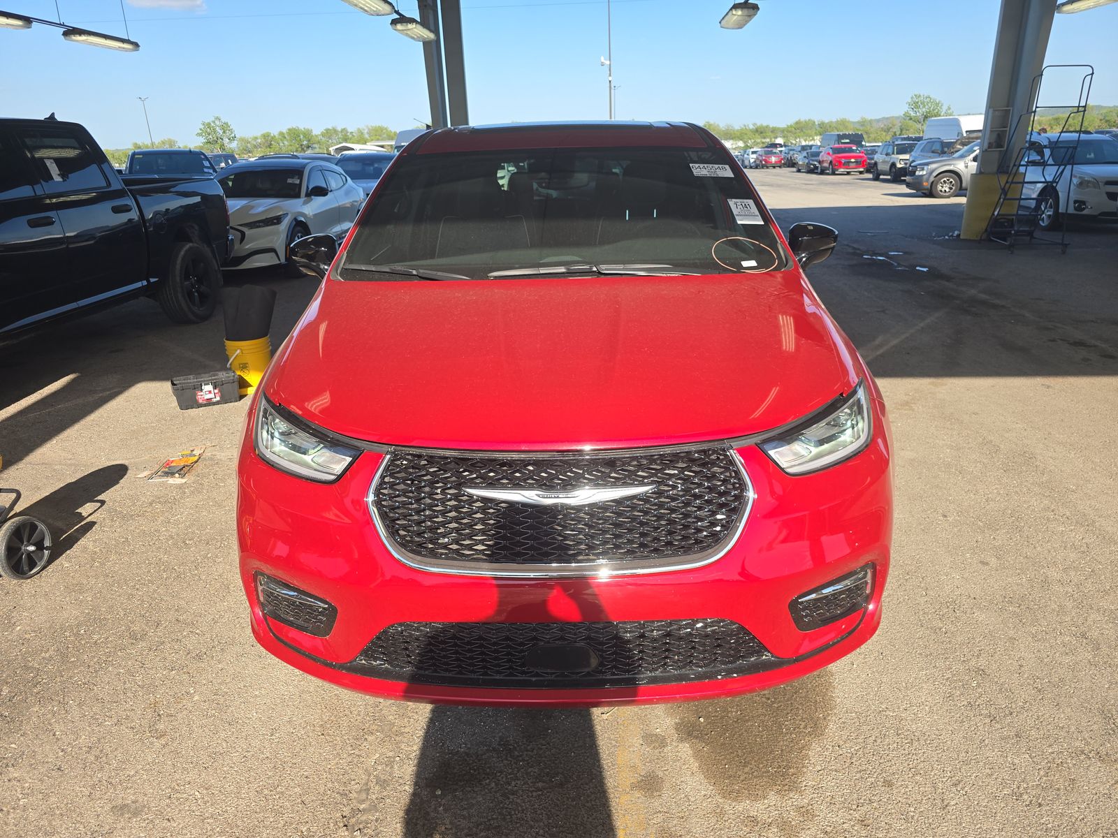 2026 Chrysler Pacifica Limited FWD