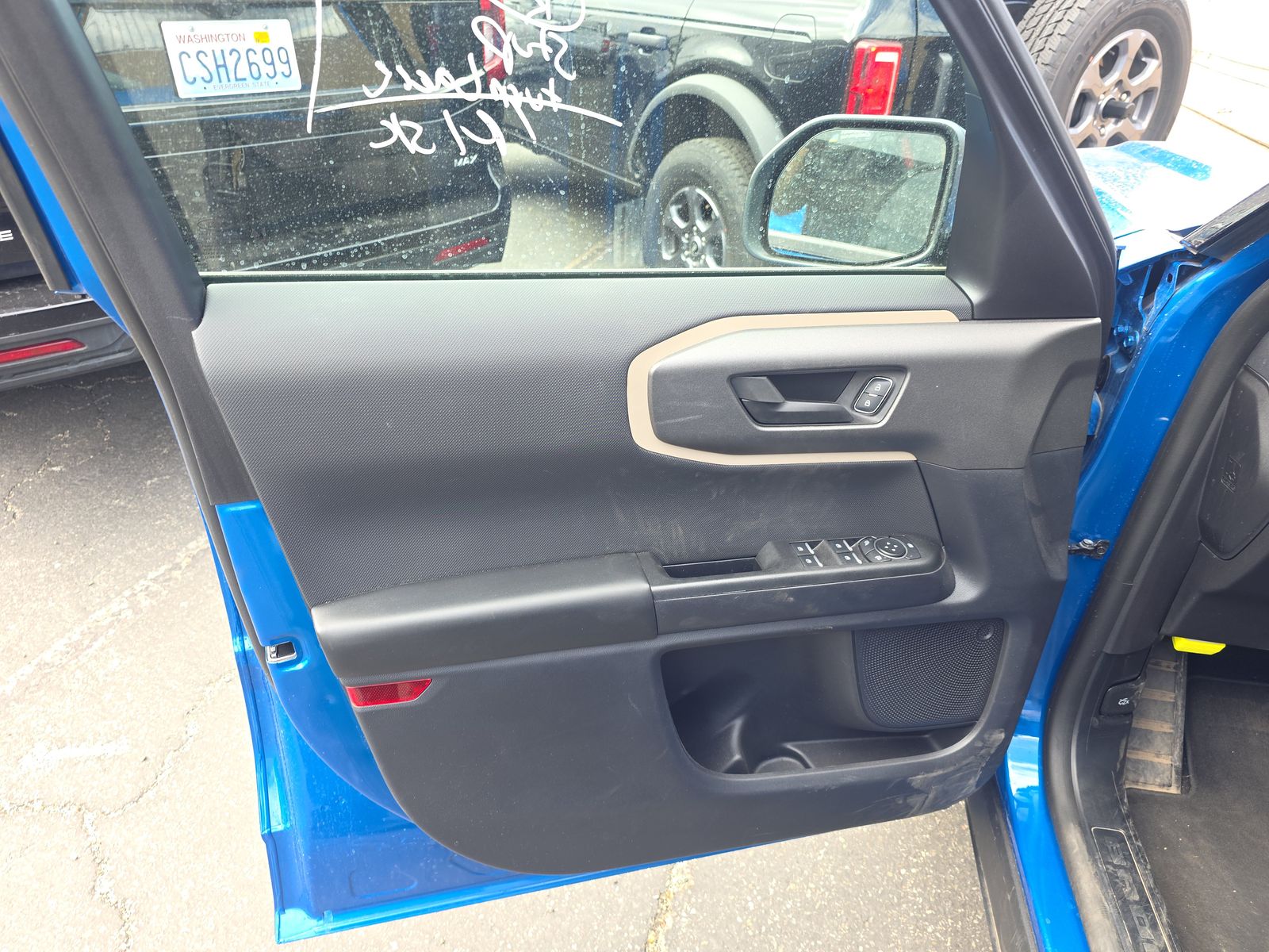 FORD BRONCO - 10