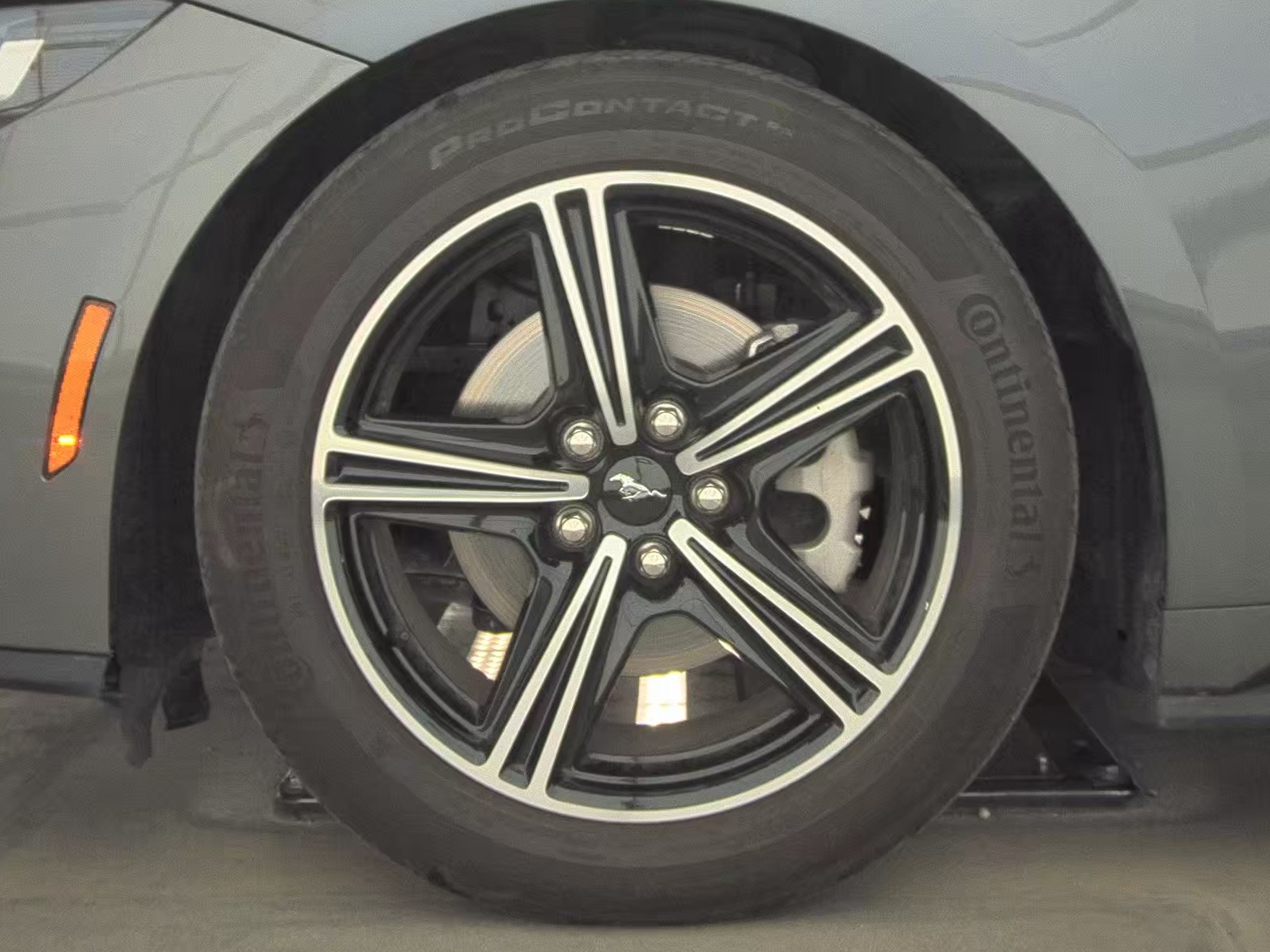 2024 Ford Mustang EcoBoost Premium RWD