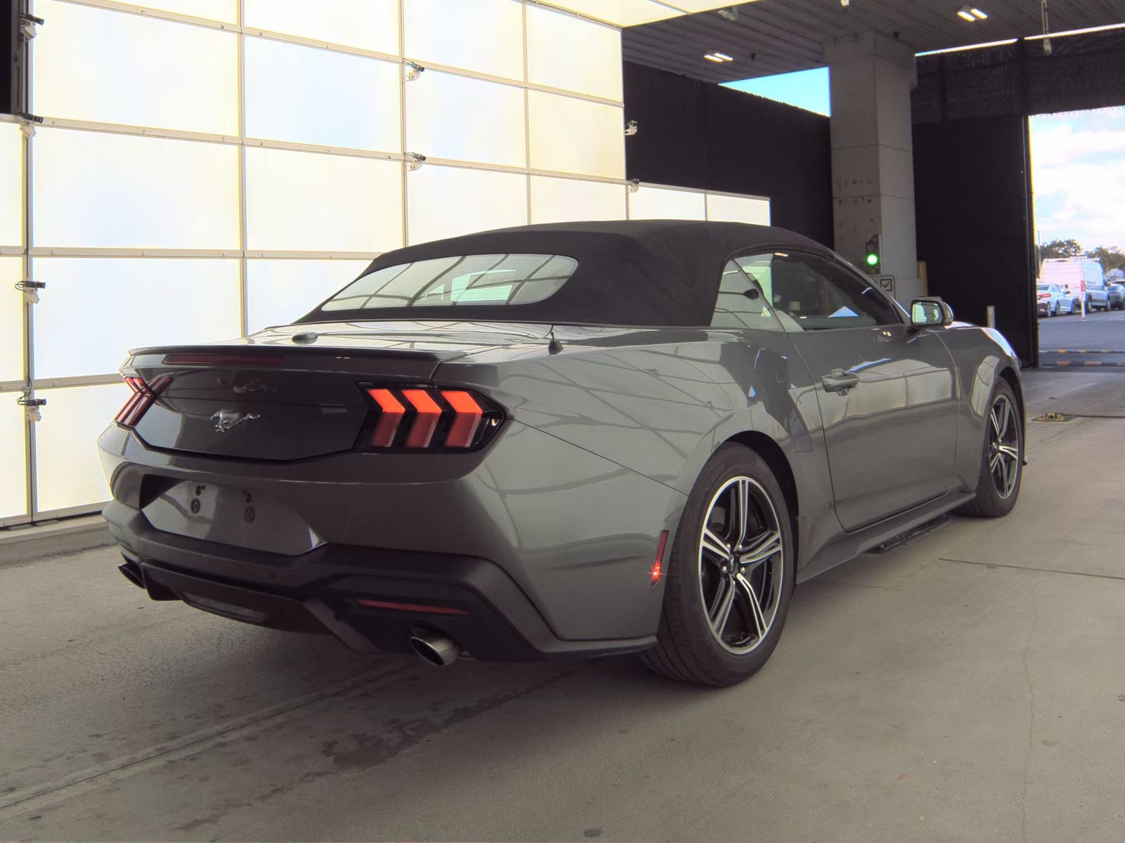 2024 Ford Mustang EcoBoost Premium RWD