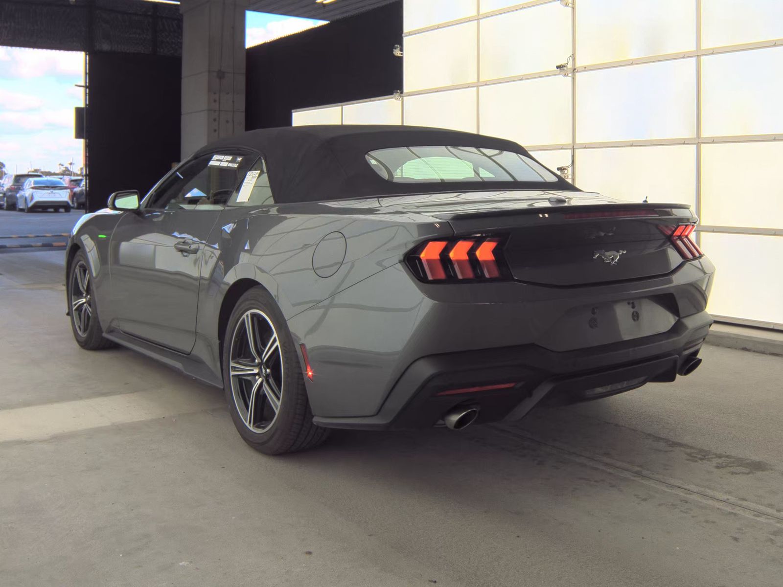 2024 Ford Mustang EcoBoost Premium RWD