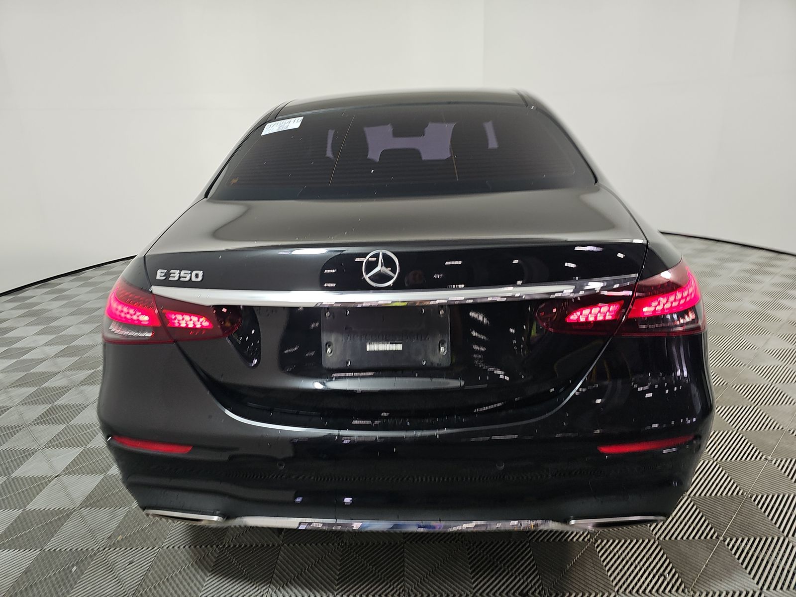 MERCEDES-BENZ E-CLASS - 6