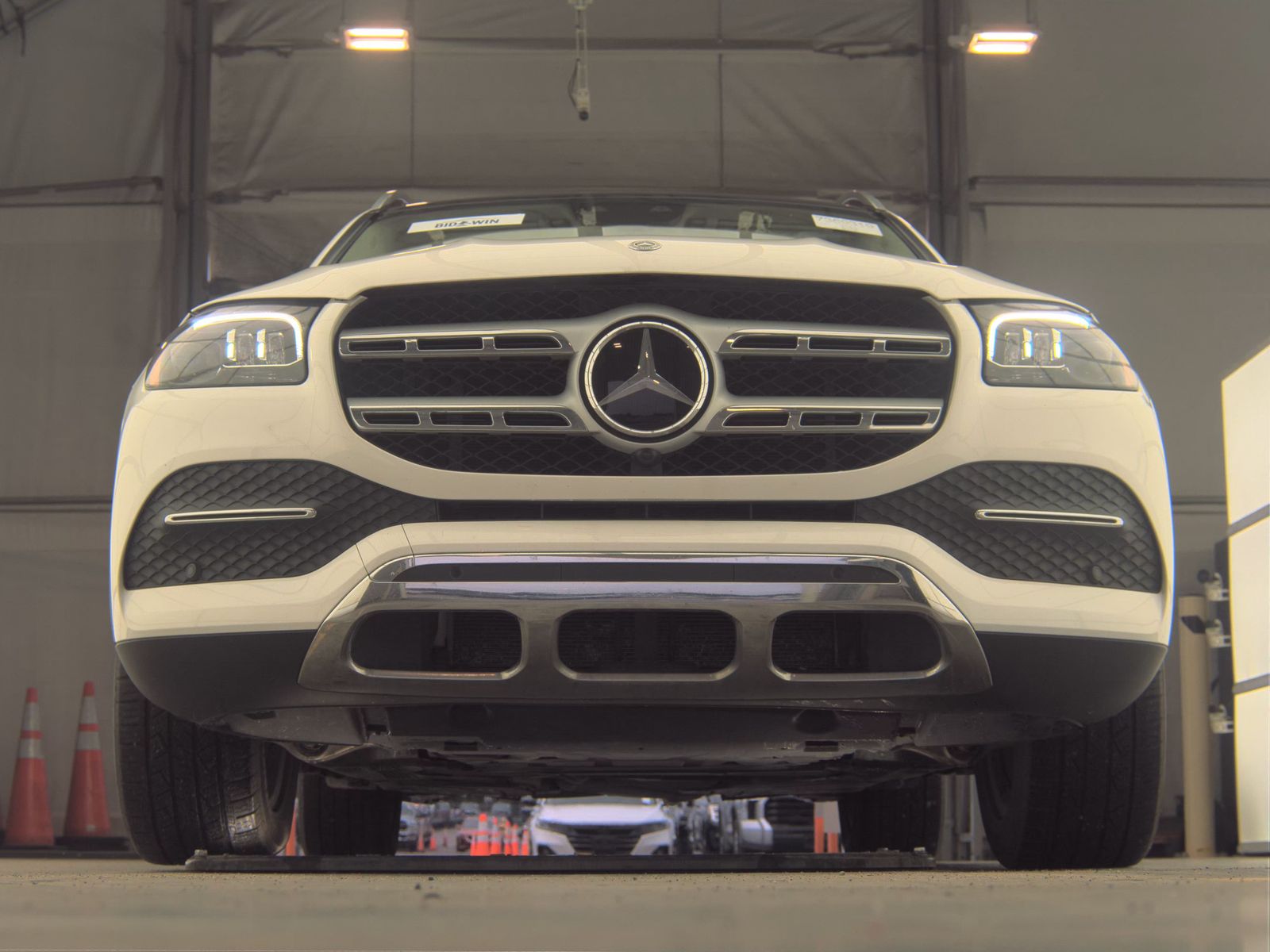 MERCEDES-BENZ GLS - 4