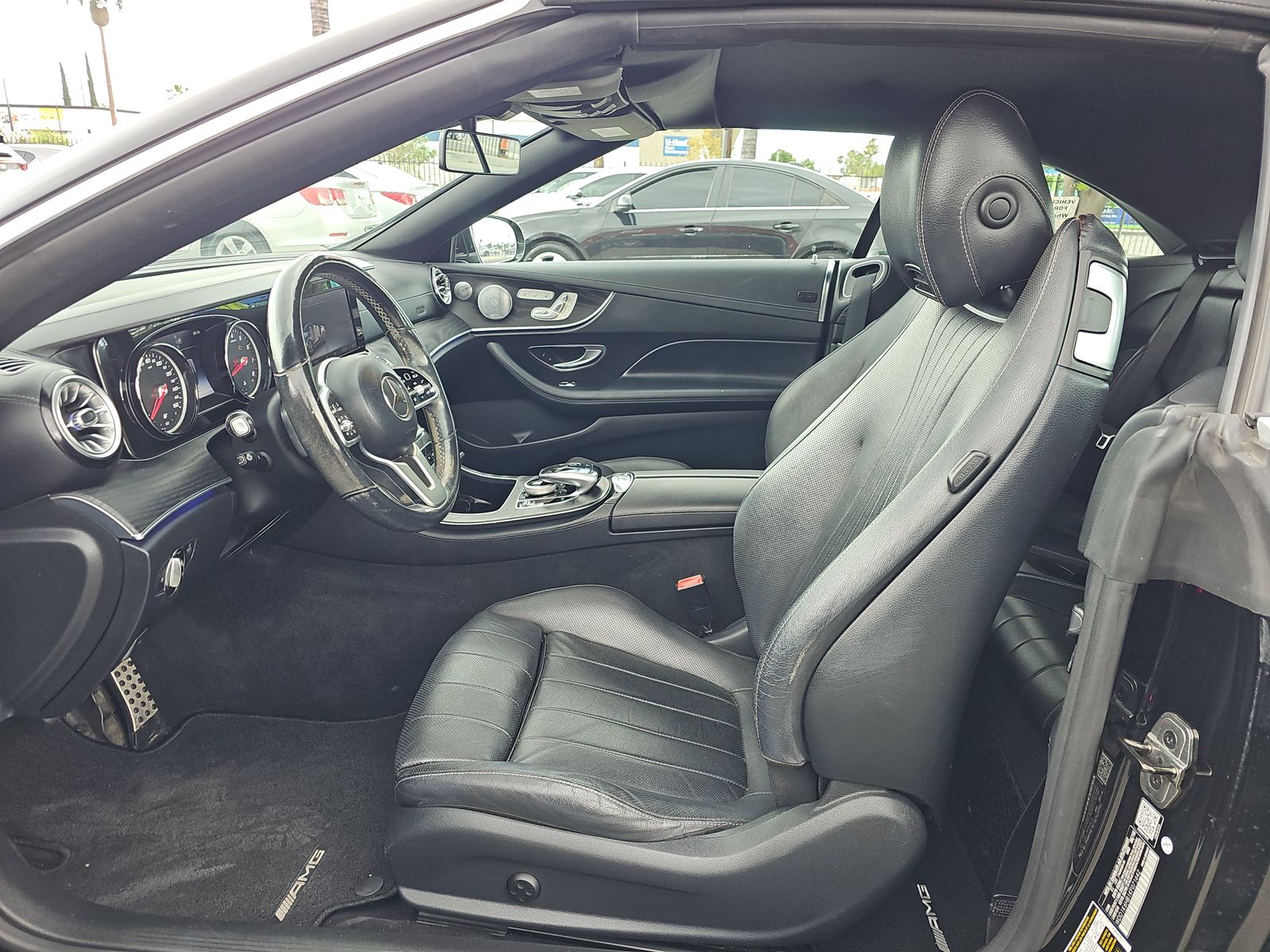 MERCEDES-BENZ E-CLASS - 8