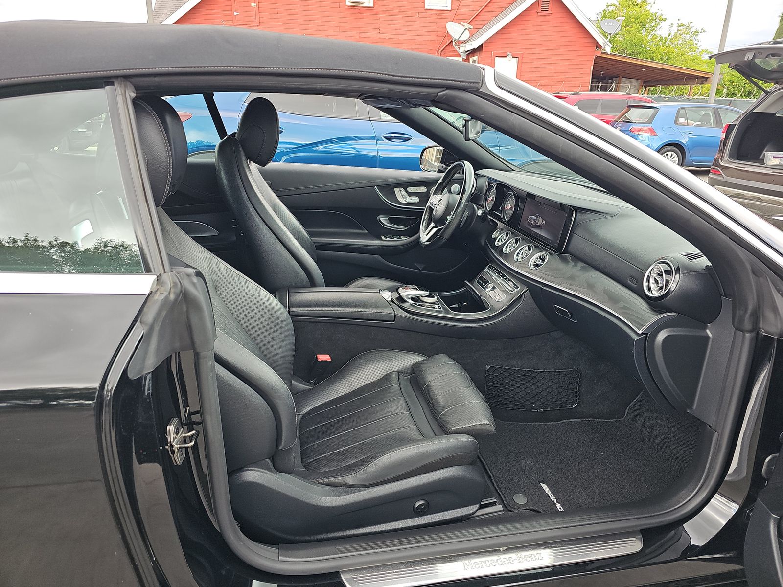 MERCEDES-BENZ E-CLASS - 9