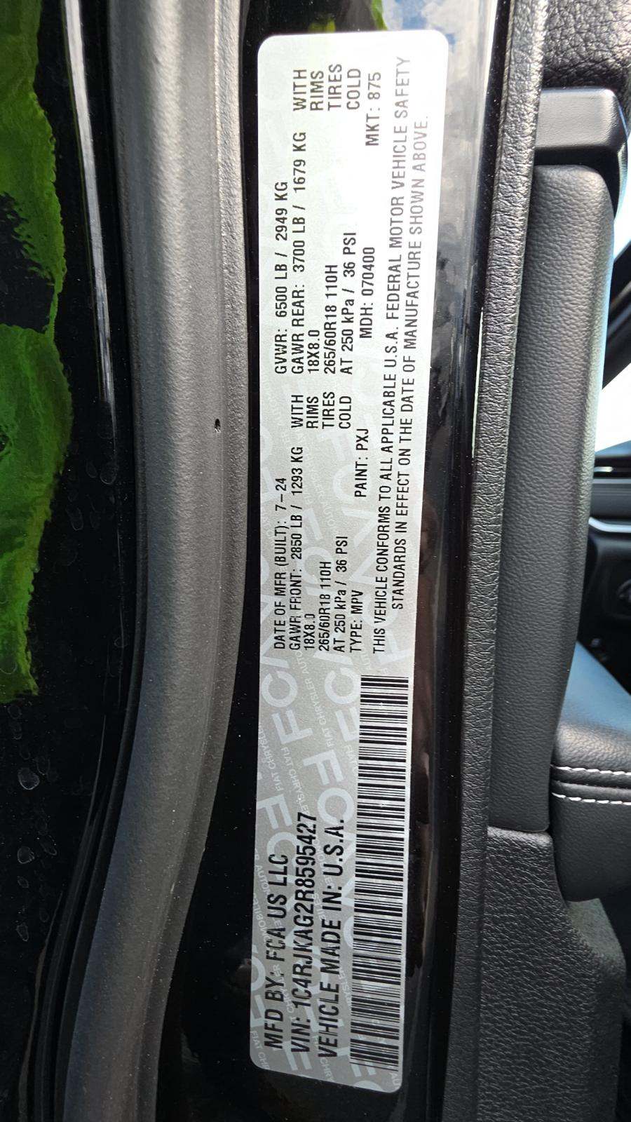 2024 Jeep Grand Cherokee L Laredo AWD