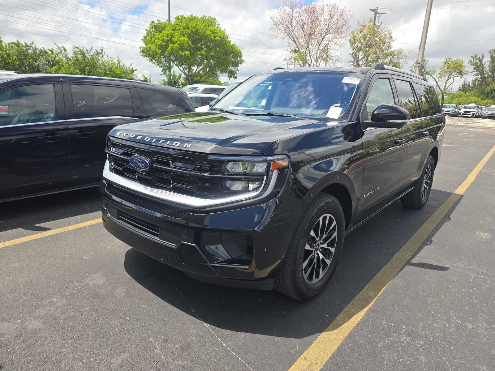 FORD EXPEDITION MAX - 1