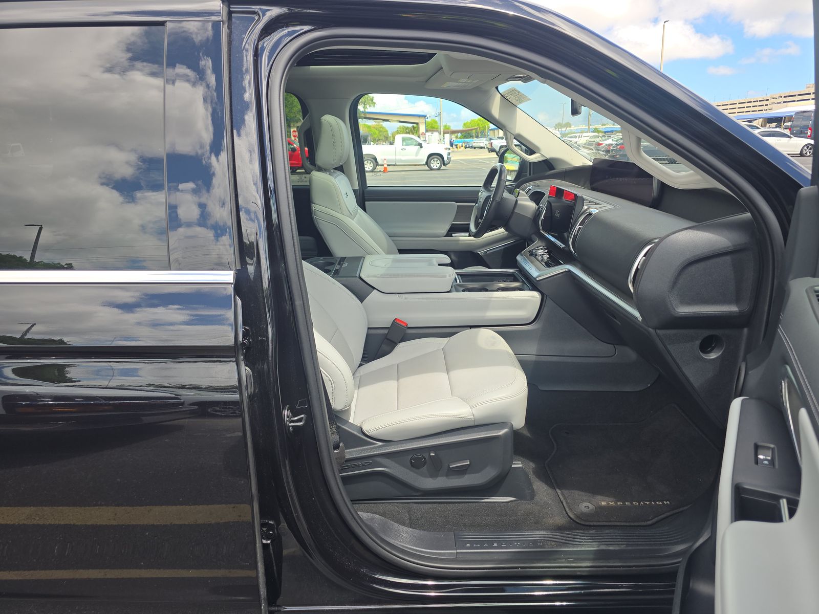 FORD EXPEDITION MAX - 9