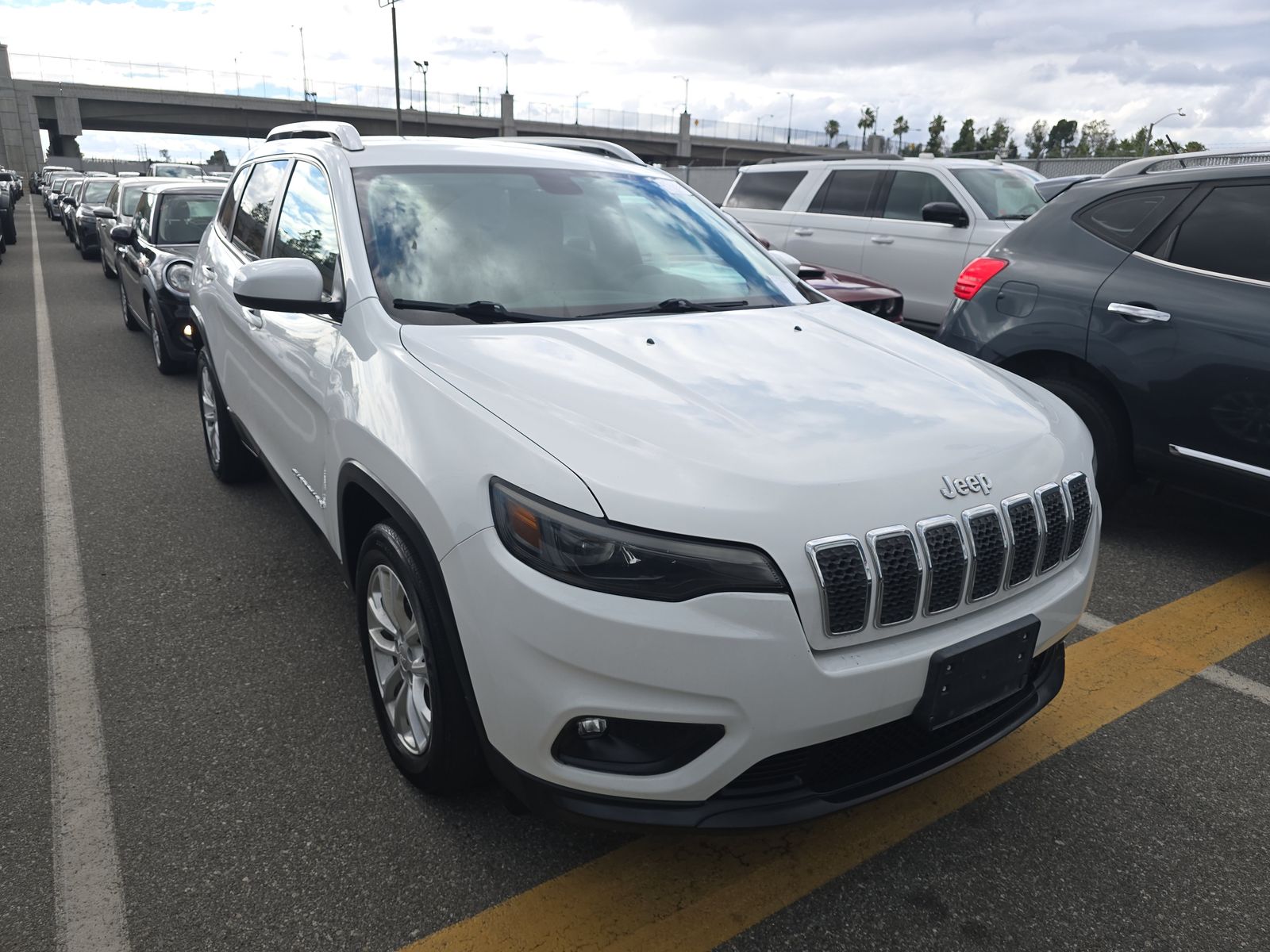 JEEP LATITUDE - 4