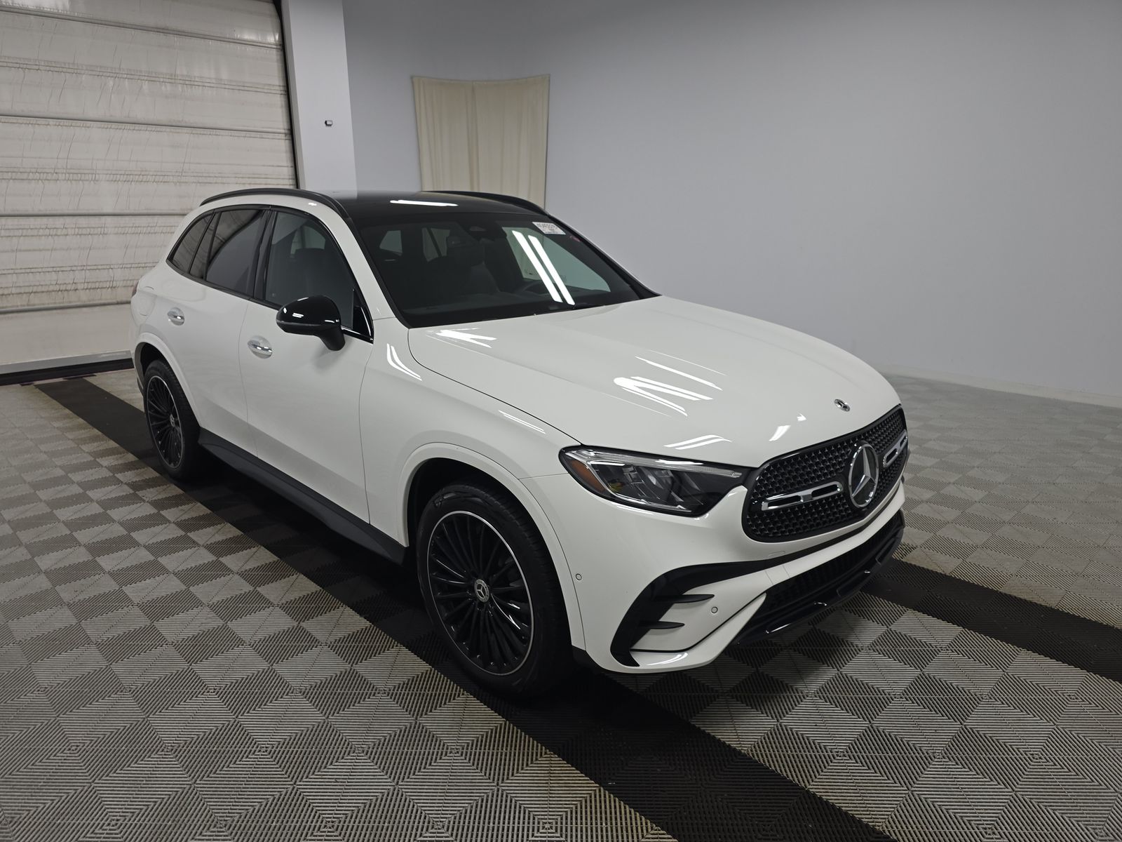 MERCEDES-BENZ GLC-CLASS - 4