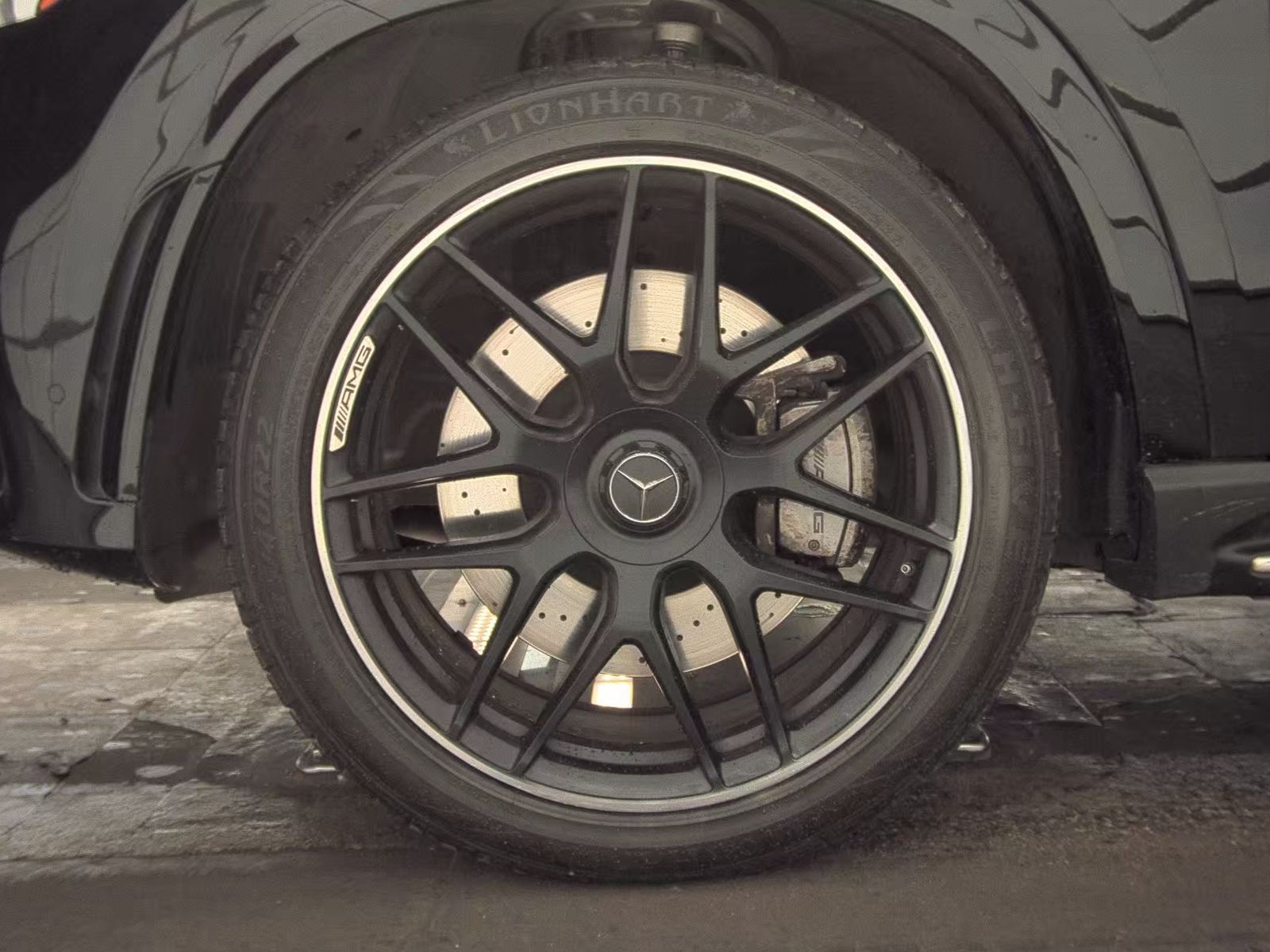 MERCEDES-BENZ GLE-CLASS - 10