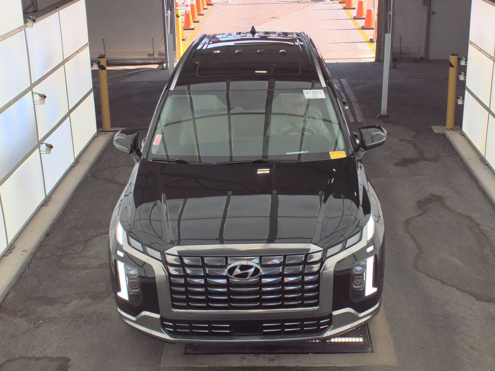 HYUNDAI CALLIGRAPH - 3