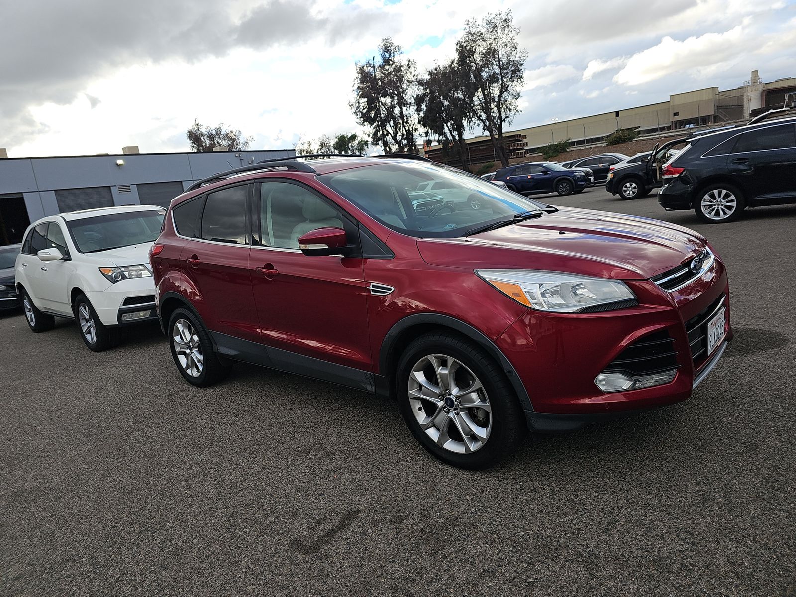 FORD ESCAPE - 4