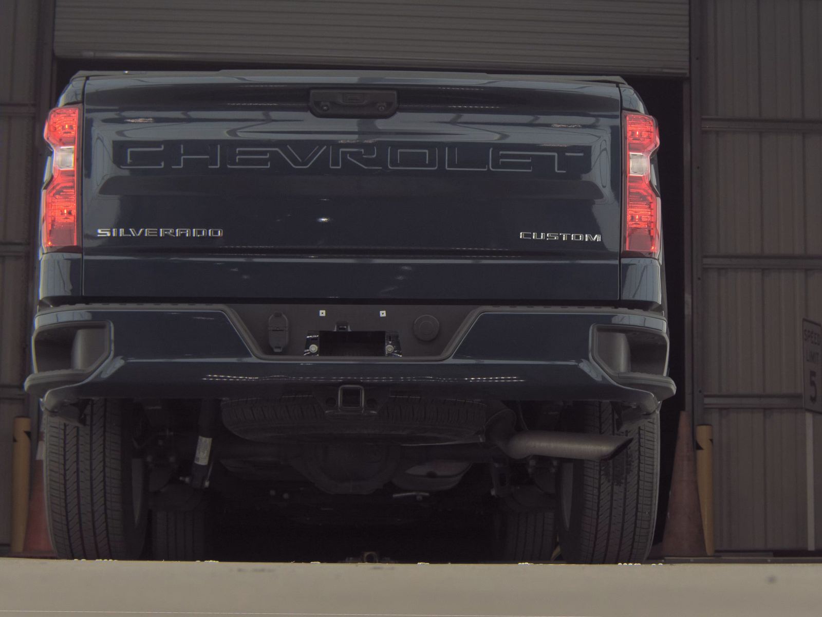 CHEVROLET CUSTOM - 8