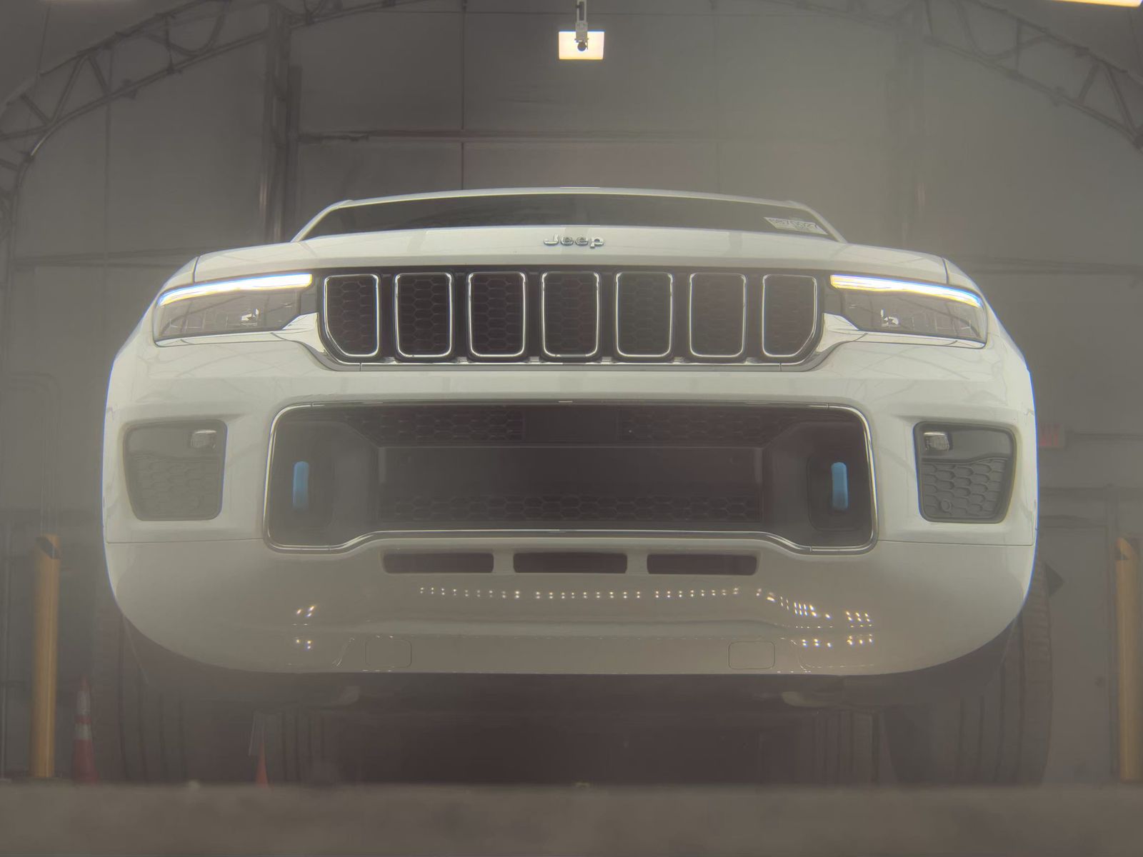 JEEP GRAND CHEROKEE - 4