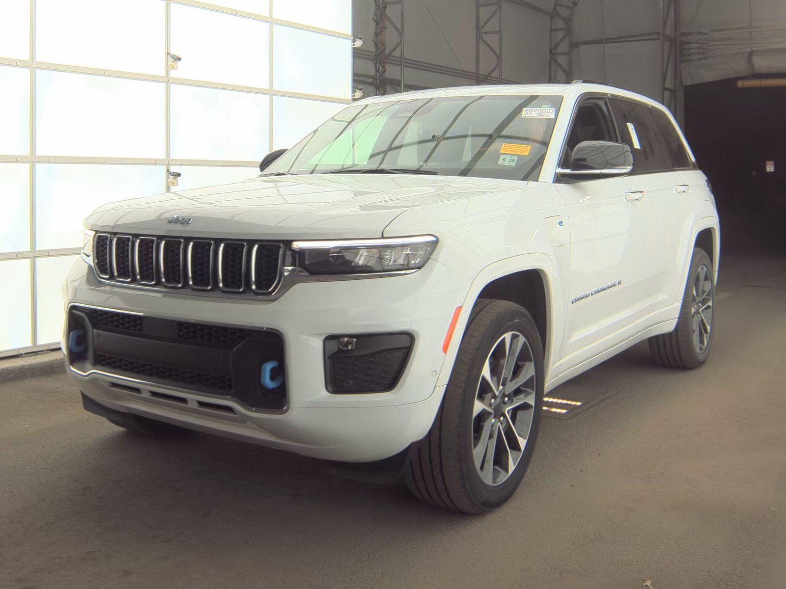 JEEP GRAND CHEROKEE - 1