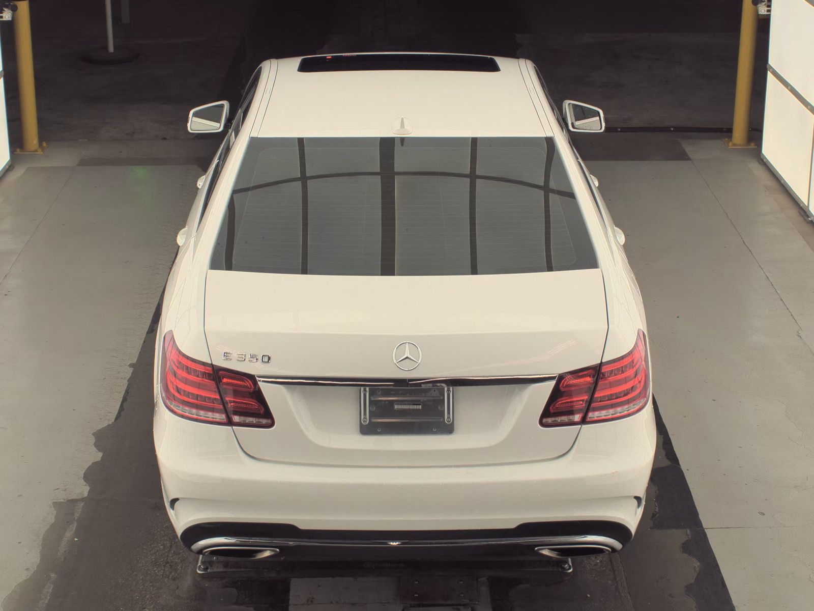 MERCEDES-BENZ E-CLASS - 7