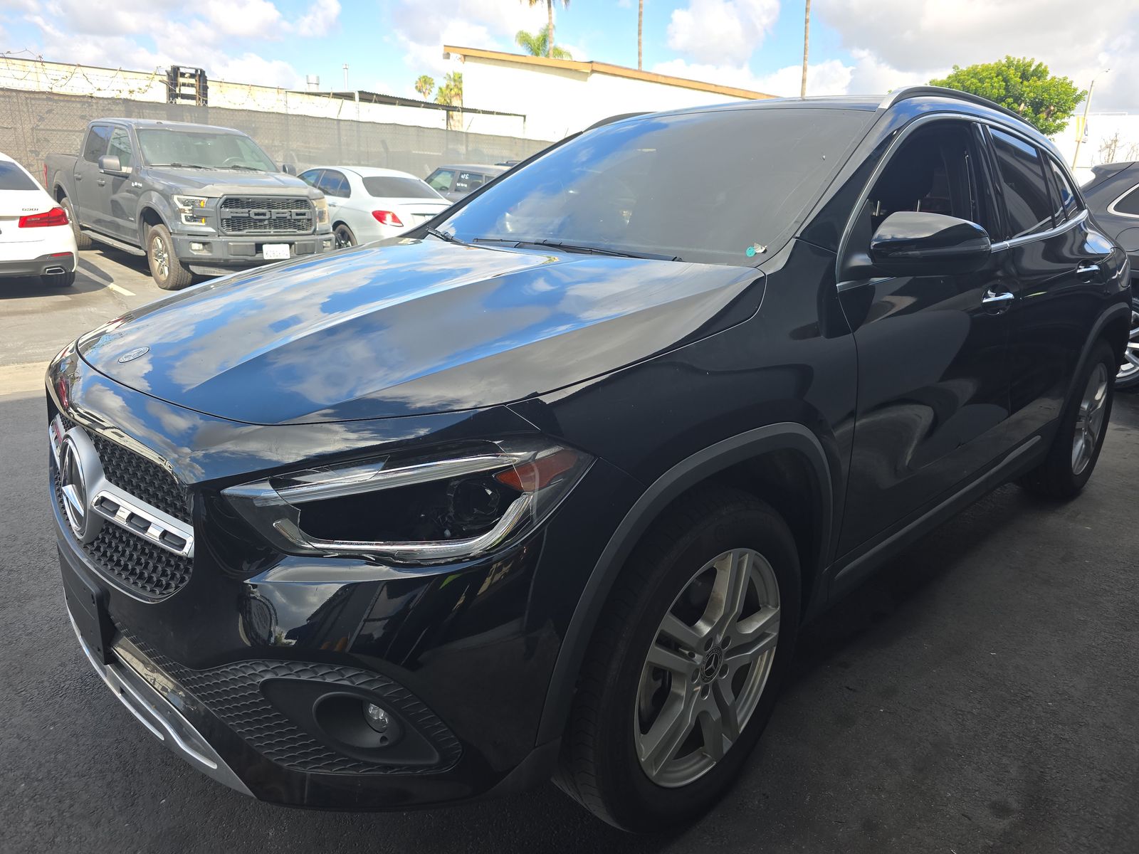 MERCEDES-BENZ GLA-CLASS - 1