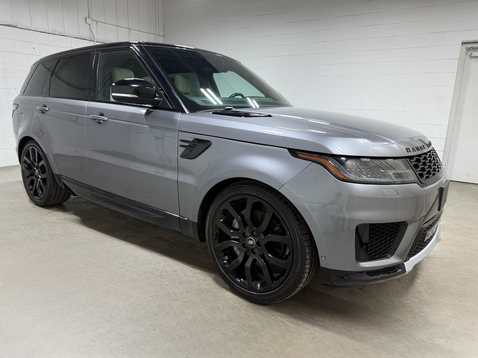 2022 Land Rover Range Rover Sport HSE Silver Edition AWD