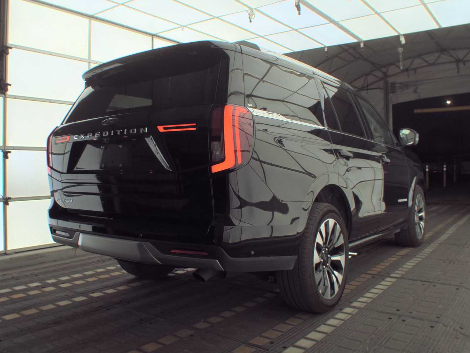 FORD EXPEDITION - 6