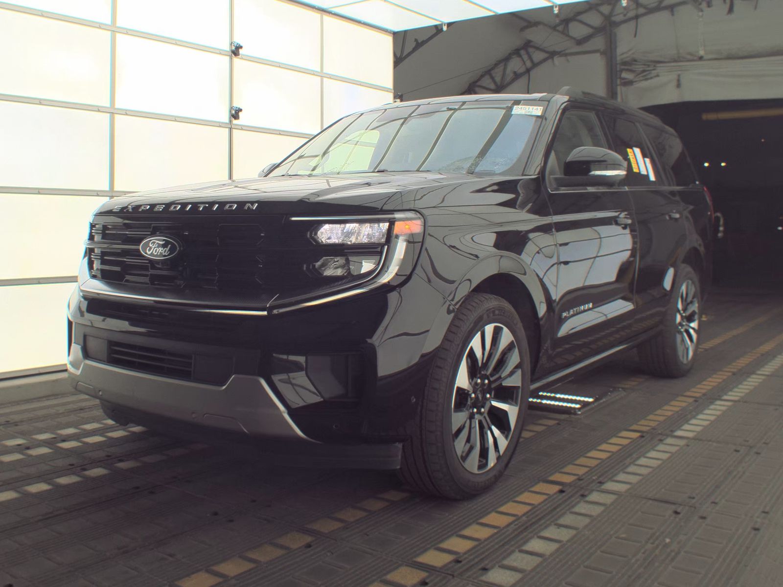 FORD EXPEDITION - 1